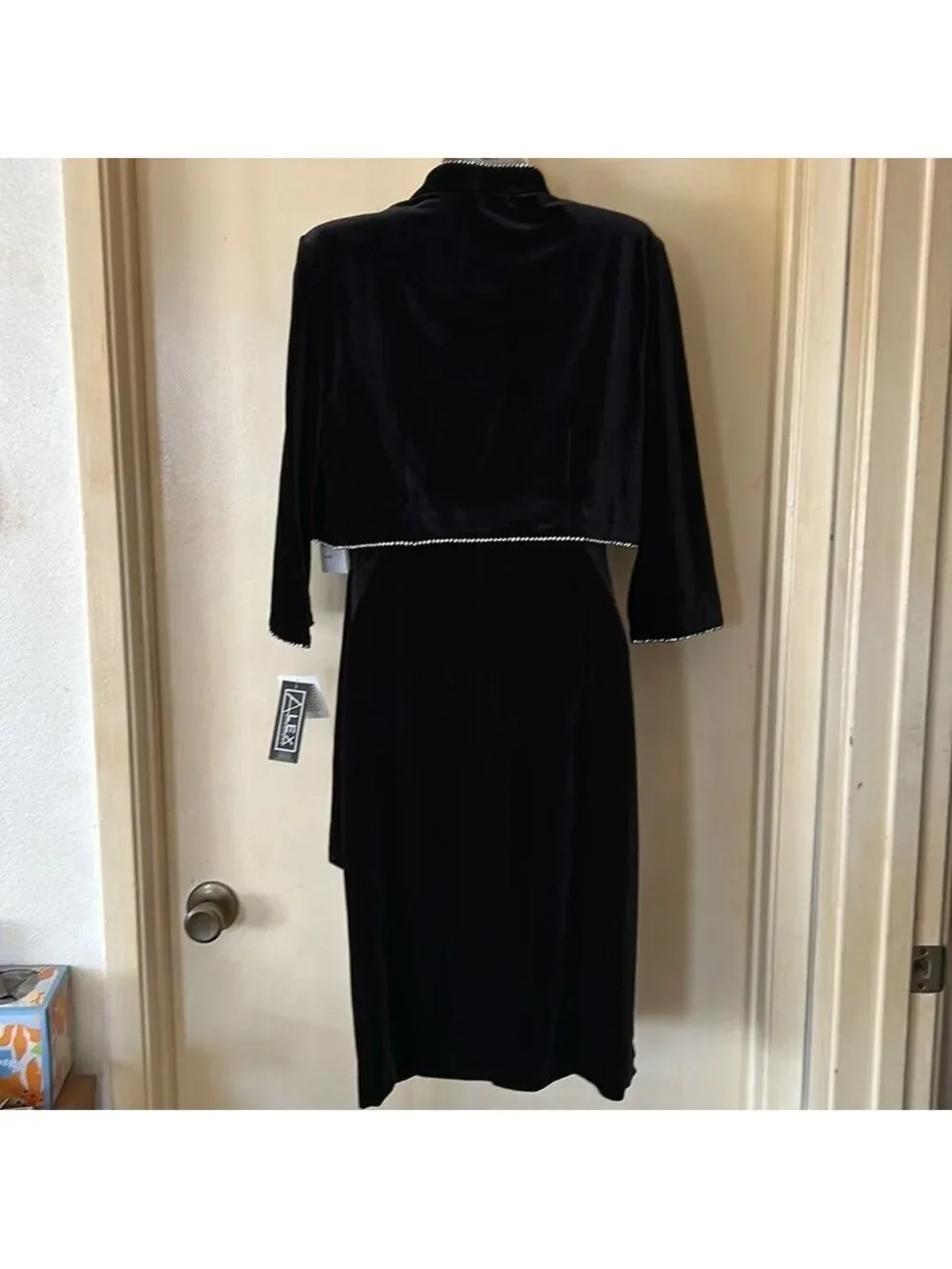Alex Evenings 2 piece black velvet dress and bolero with rhinestone trim size 8
